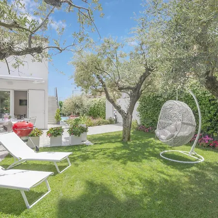 Mediterranea Semesterbostad